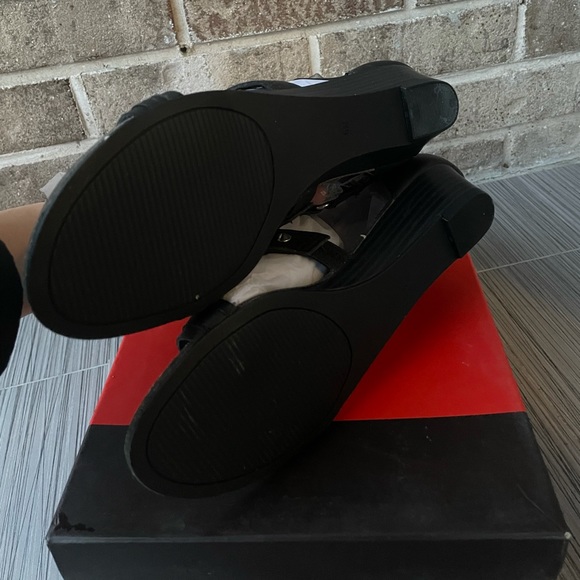 G by Guess's Black Payge 2 Black Sandals - Picture 9 of 9